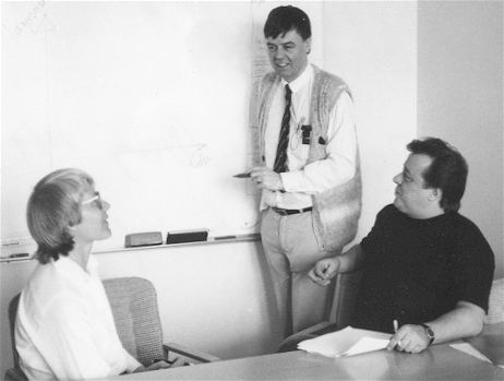 37: Ing-Britt Lanberg, G�sta Olsson, Conny Kvick, Produktion 90, G�stas kontor -87