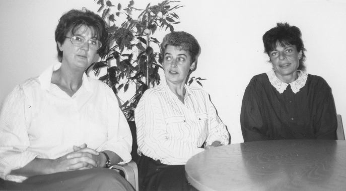 43: Anita Jonsson, Inger Bj�rklund, Eva Johansson, Ekonomiavd.