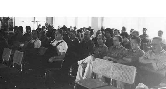 52: Staff being informed, Bromma shutdown