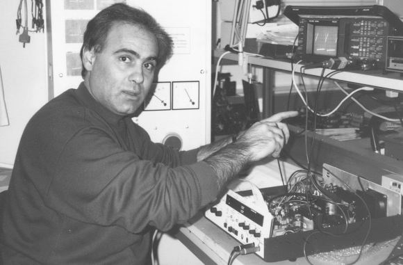 93: Hadi Mirzaie, Kretskortsprovningen