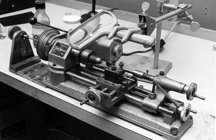 113: Detalj ur filtertillverkningsutrustningen, Filterrummet